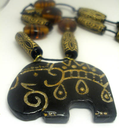 прикраси з полімерної глини